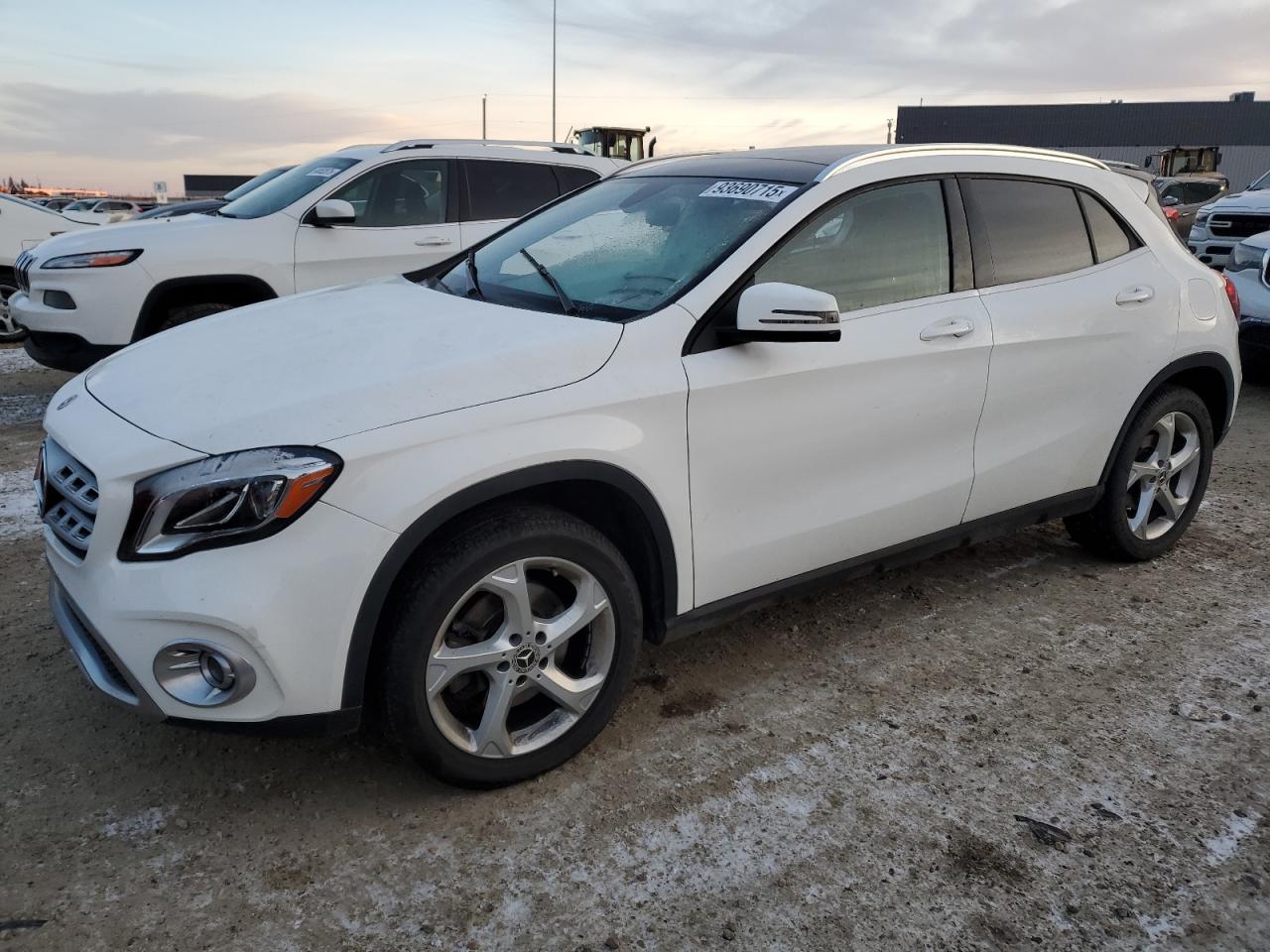 MERCEDES-BENZ GLA-CLASS 250 4MATIC