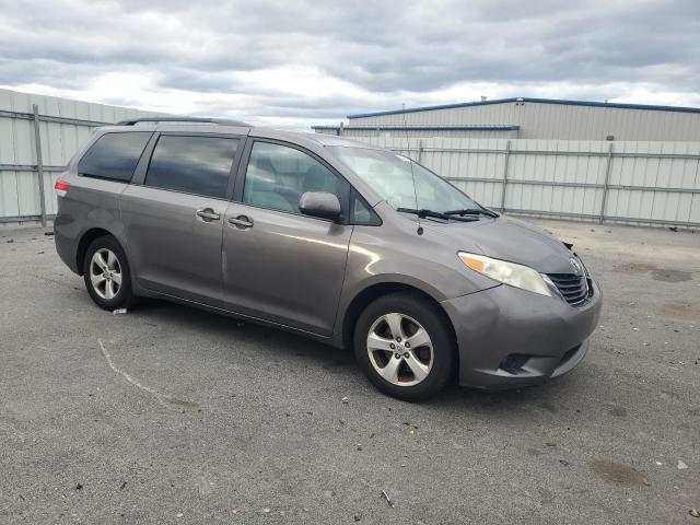 2011 TOYOTA SIENNA LE - 5TDKK3DC8BS135607