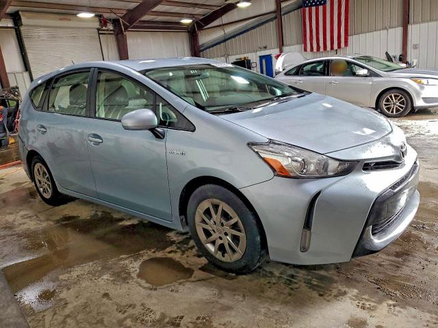 2016 TOYOTA PRIUS V #3304769958