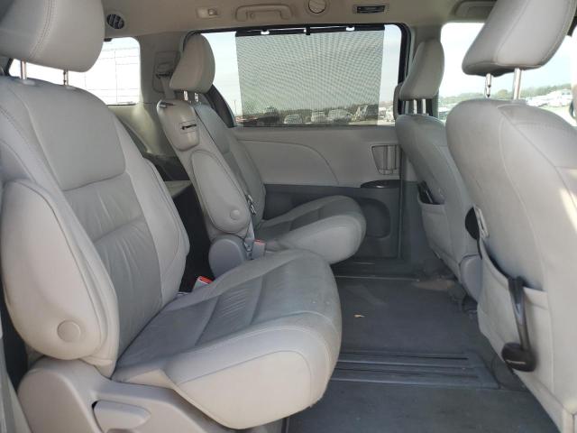 2019 TOYOTA SIENNA XLE #3296260427