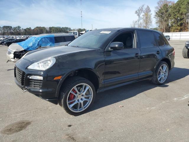 PORSCHE CAYENNE GT