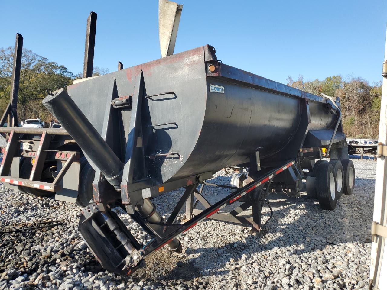 Lot #3308301155 2001 CLEMENT UNKNOWN