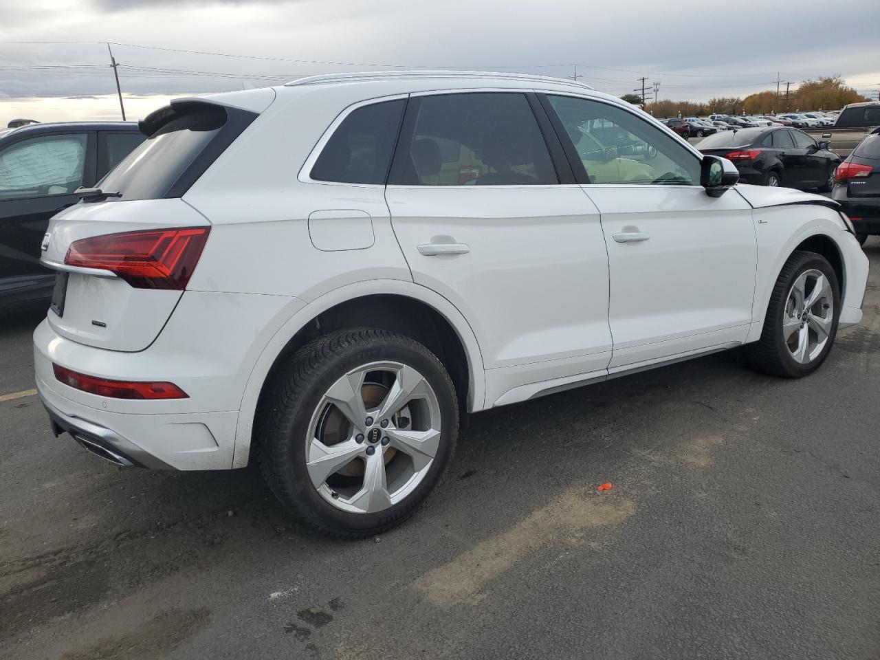 AUDI Q5 PREMIUM PLUS 45
