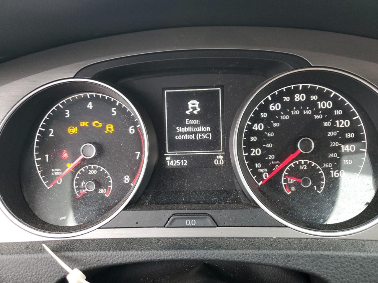 VOLKSWAGEN GOLF SPORTSVAN S