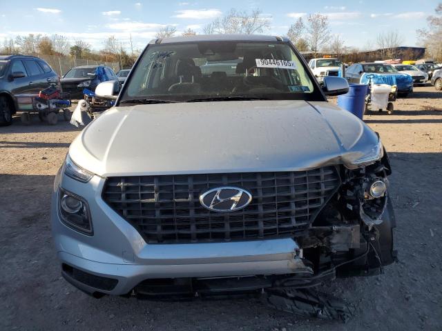 2020 HYUNDAI VENUE SE - KMHRB8A35LU044979