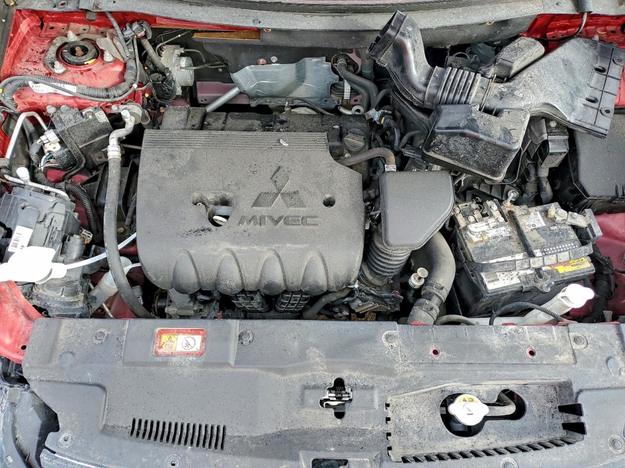 MITSUBISHI OUTLANDER ES