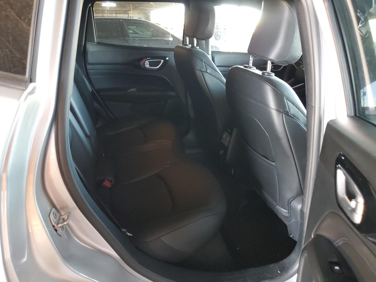 JEEP COMPASS LATITUDE