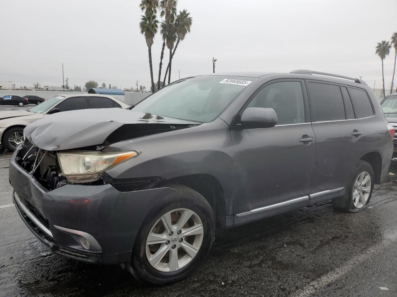 Lot #3287780103 2013 TOYOTA HIGHLANDER