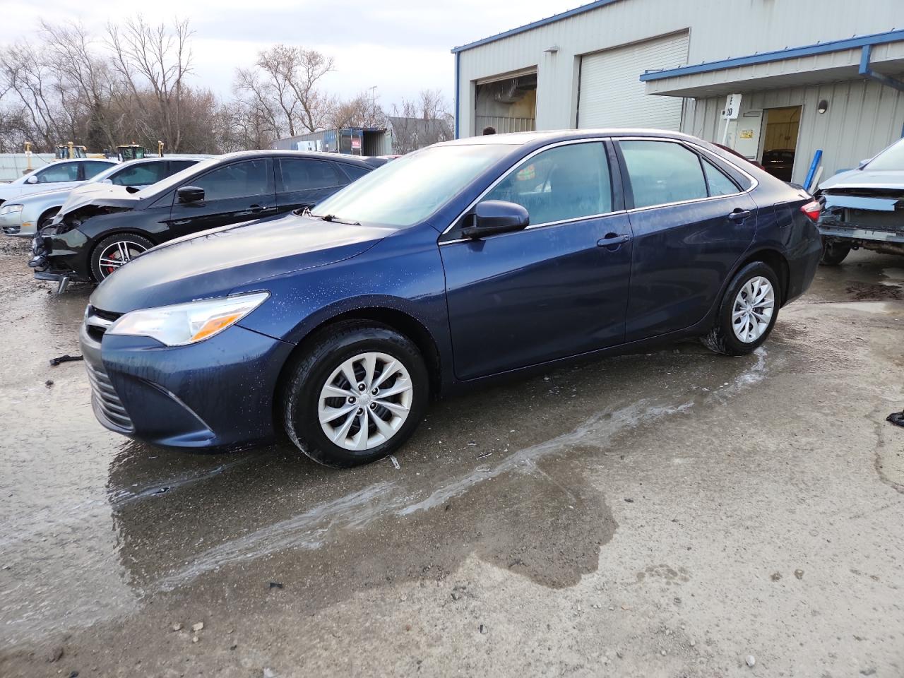 Lot #3291463566 2017 TOYOTA CAMRY LE