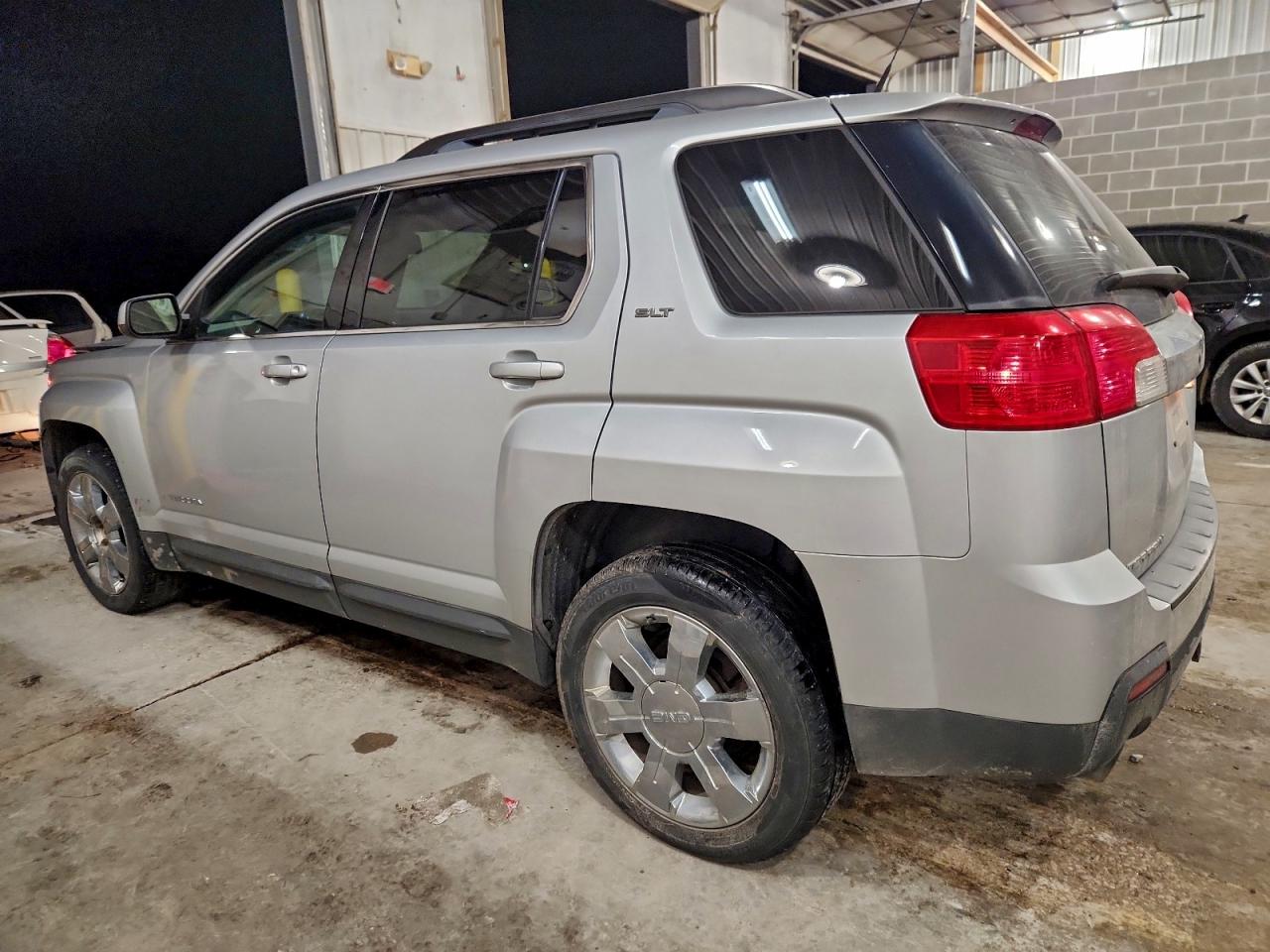 GMC TERRAIN SLT