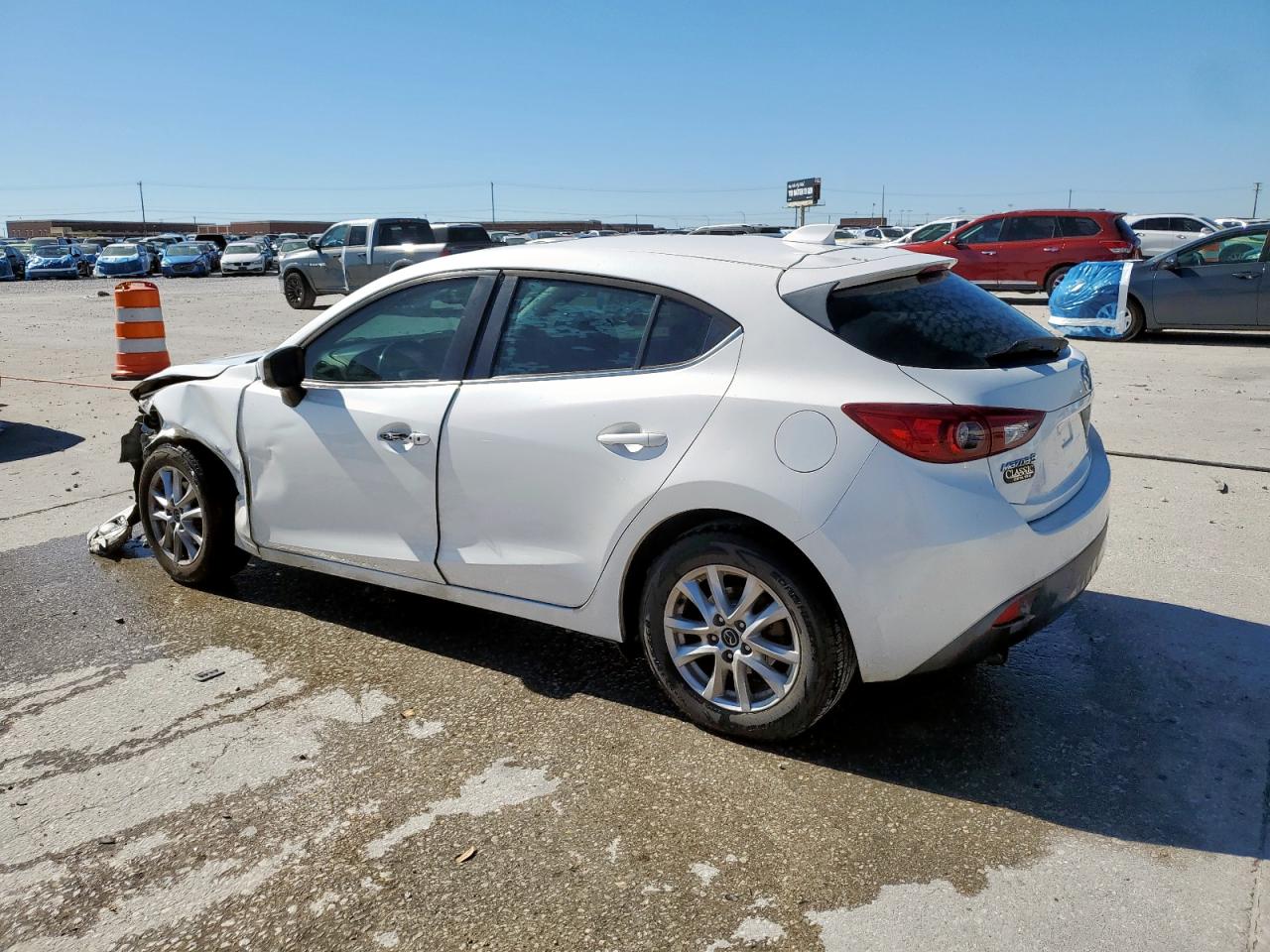 MAZDA 3 GRAND TOURING