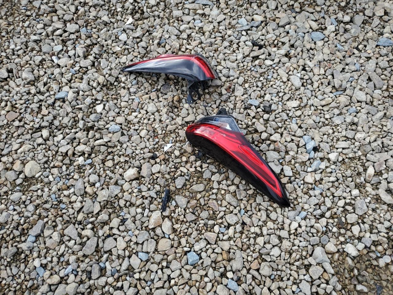 TOYOTA HIGHLANDER HYBRID LE