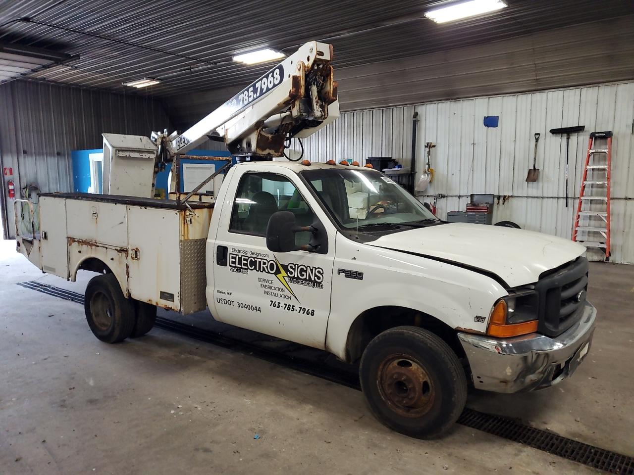 Lot #3284608346 1999 FORD F350 SUPER