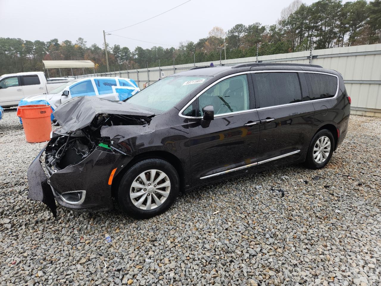 Lot #3302728085 2017 CHRYSLER PACIFICA T