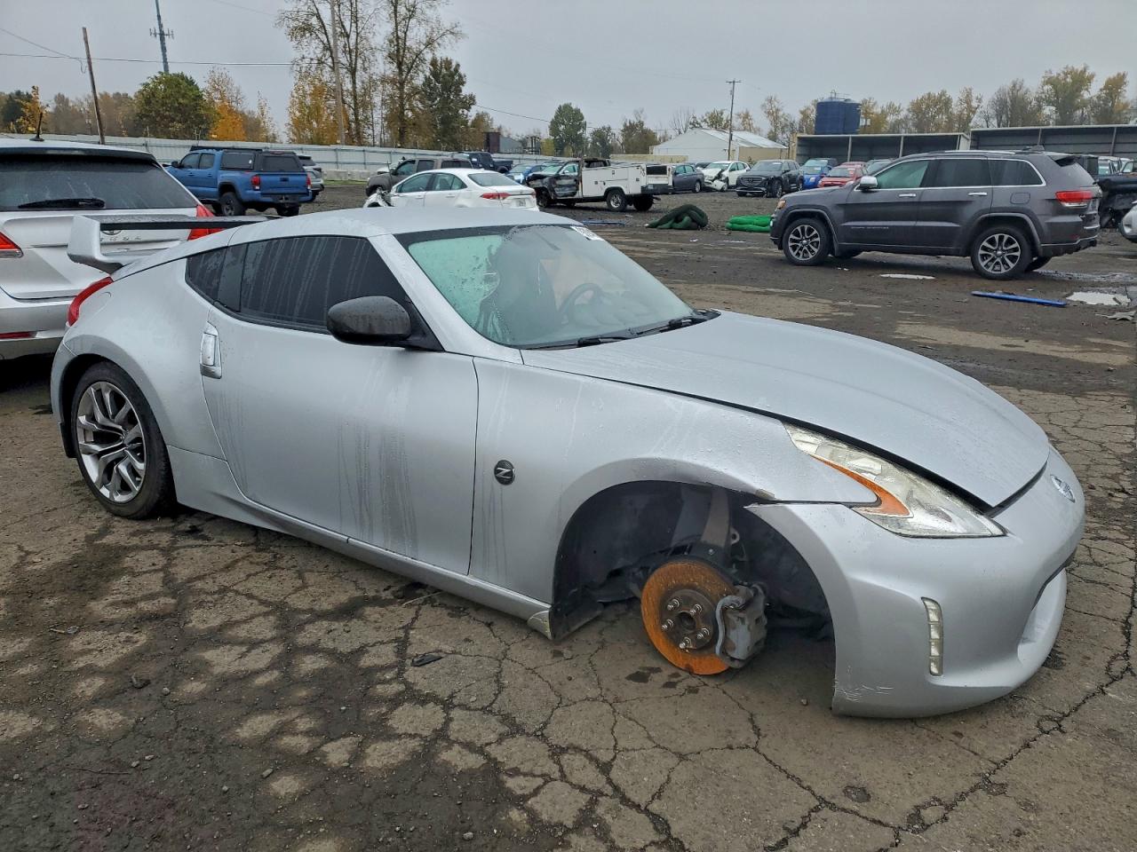 NISSAN 370Z BASE