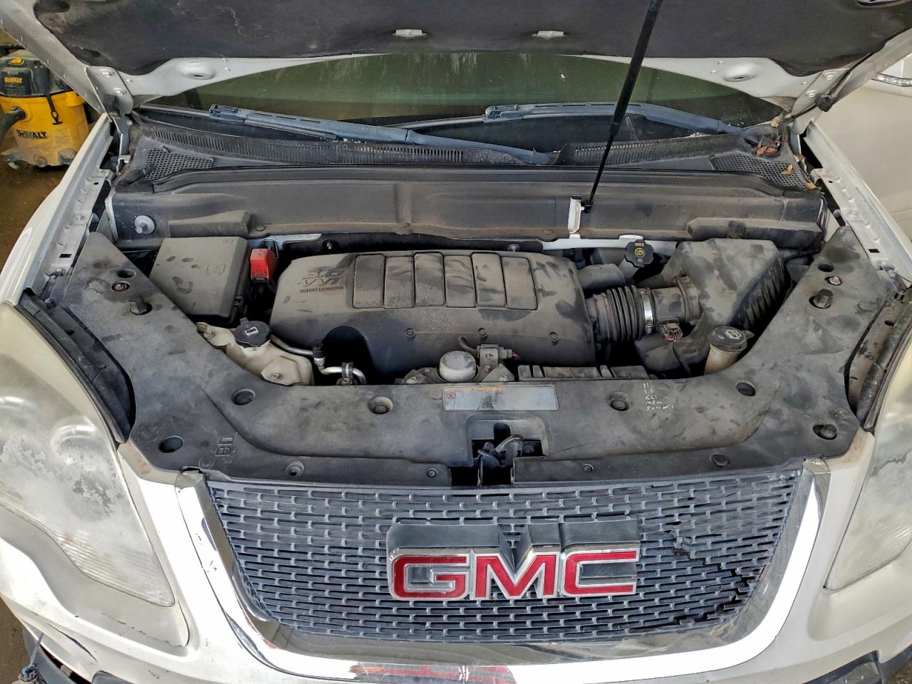 GMC ACADIA SLT-2