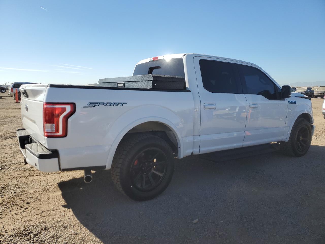 FORD F-150 SUPERCREW