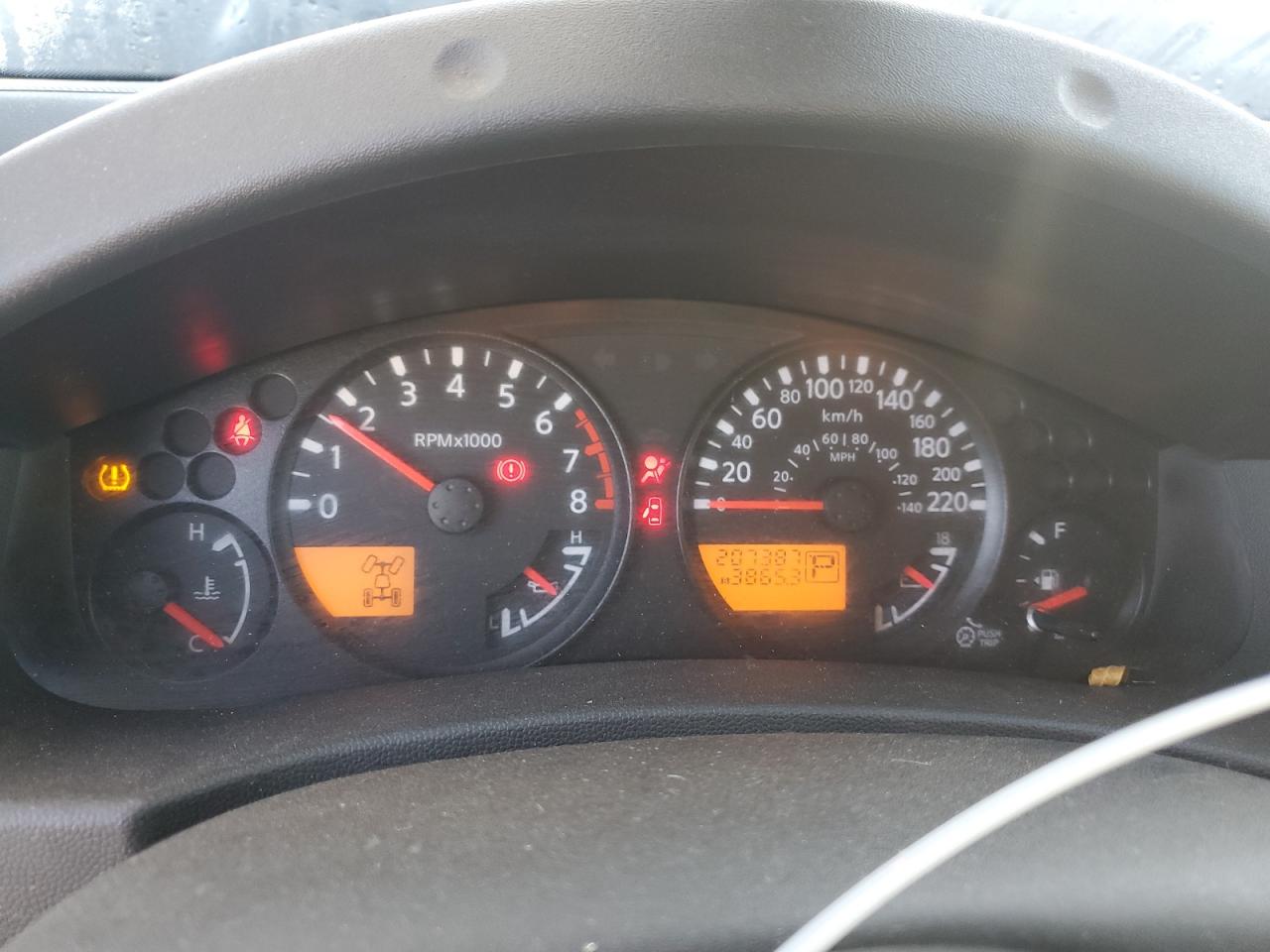 NISSAN FRONTIER KING CAB SE