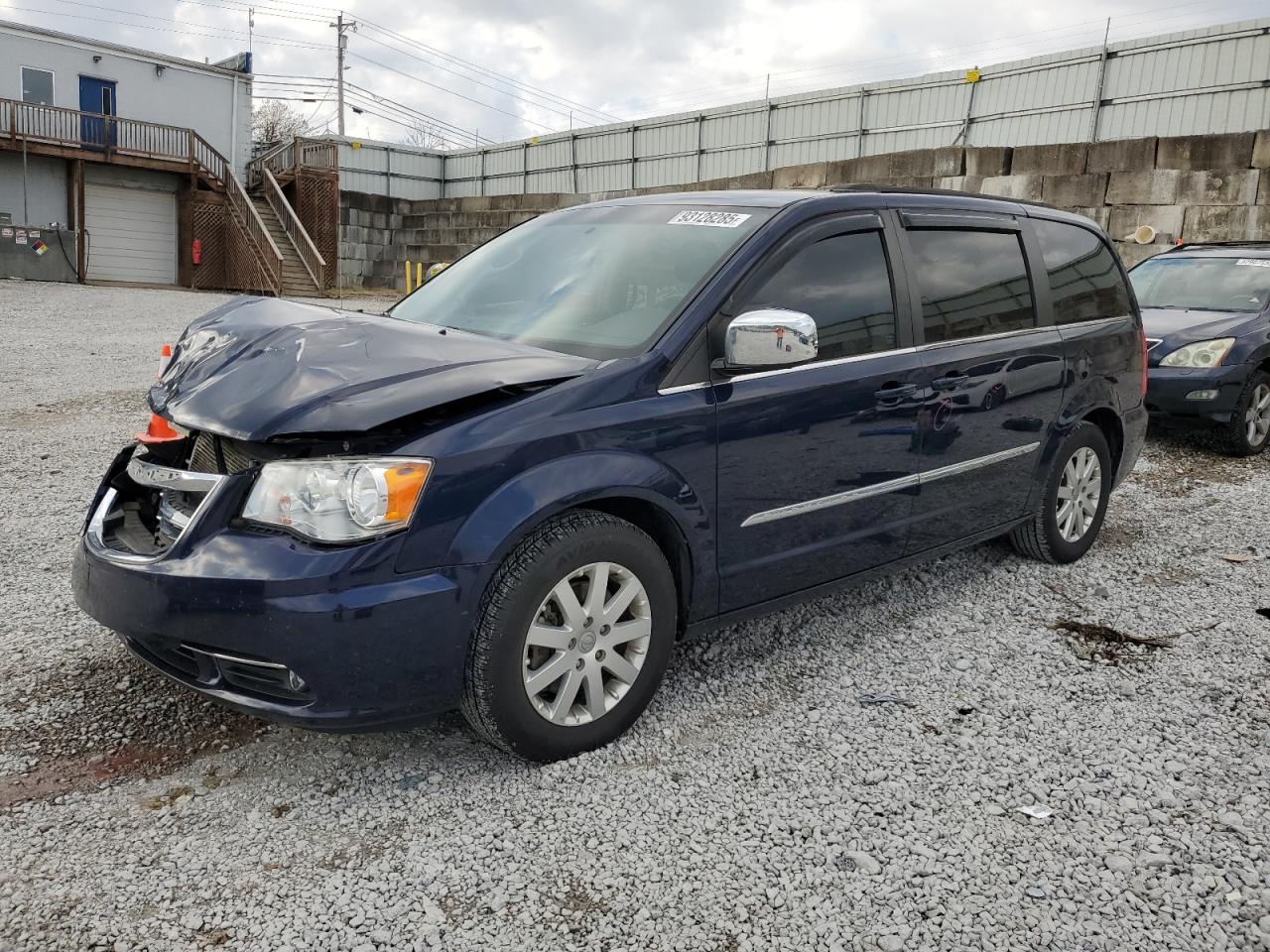 CHRYSLER TOWN & COUNTRY TOURING