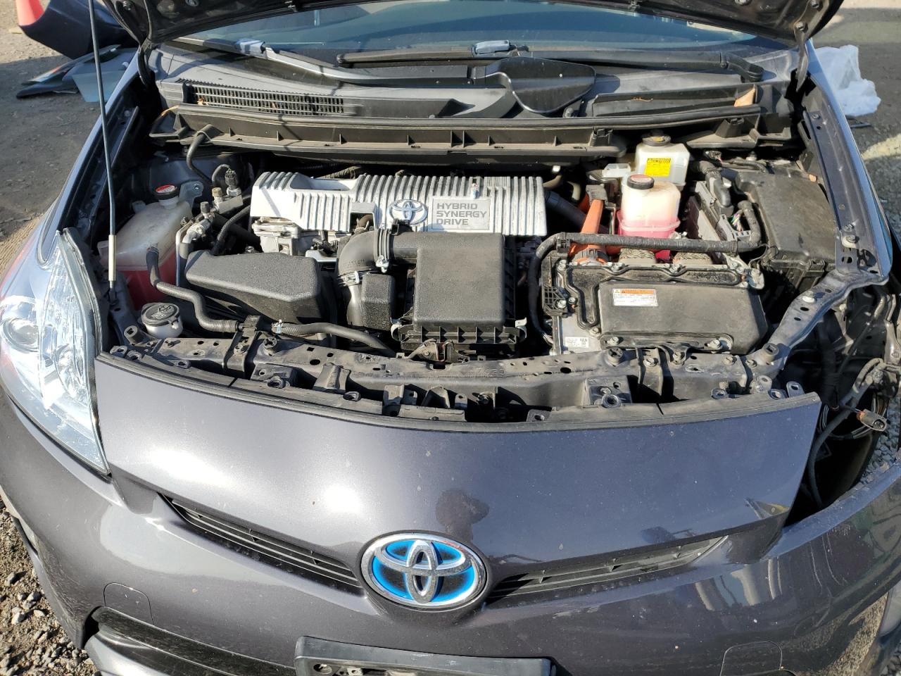 TOYOTA PRIUS