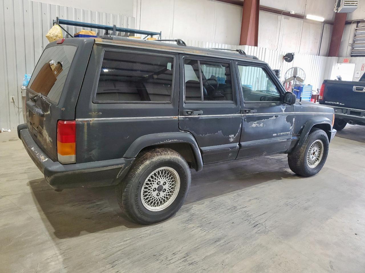 Lot #3309181623 1999 JEEP CHEROKEE L