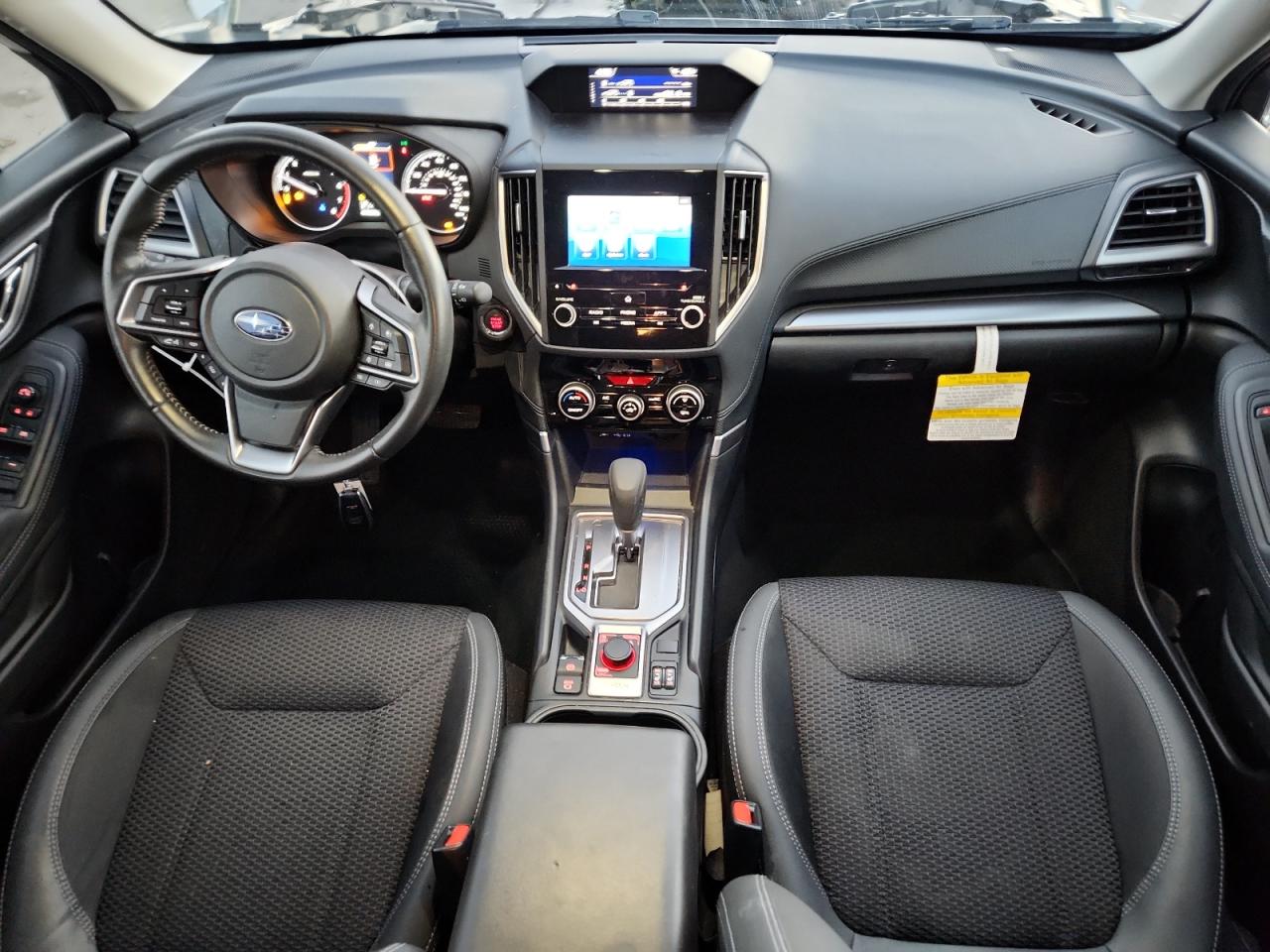 SUBARU FORESTER PREMIUM