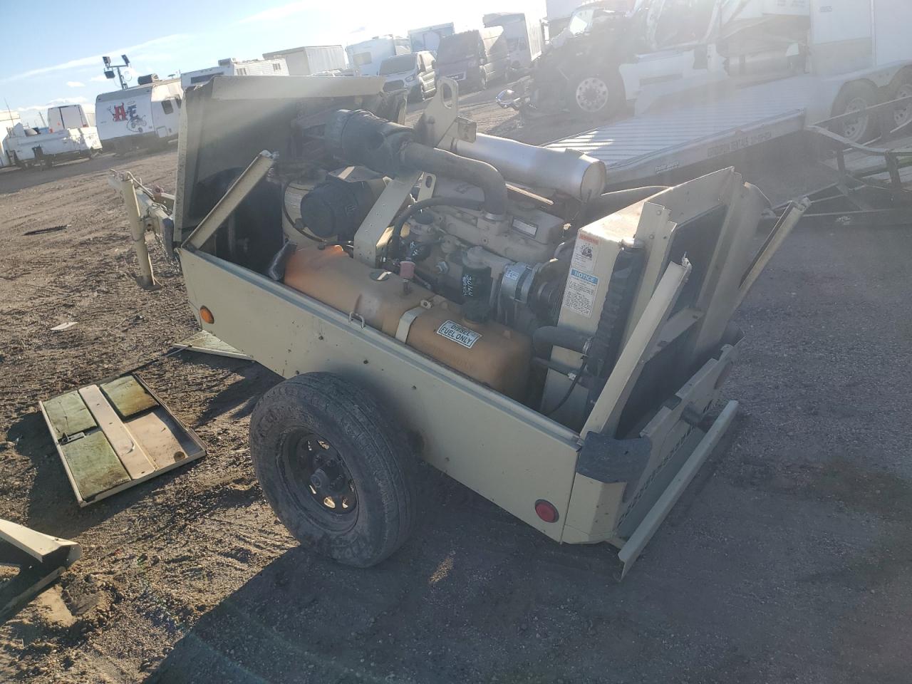 Lot #3301781327 1999 ARO OTHER