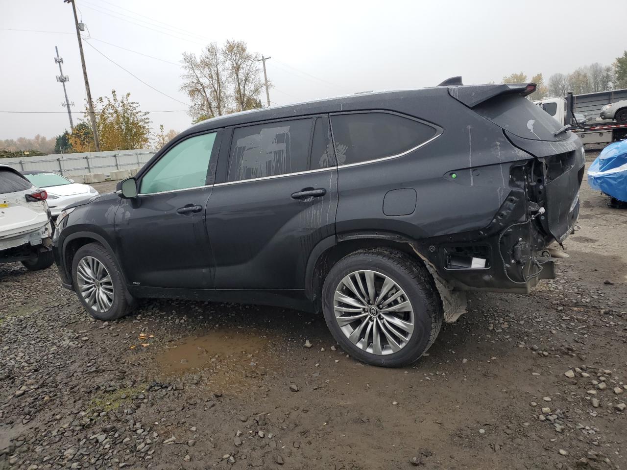 TOYOTA HIGHLANDER HYBRID PLATINUM