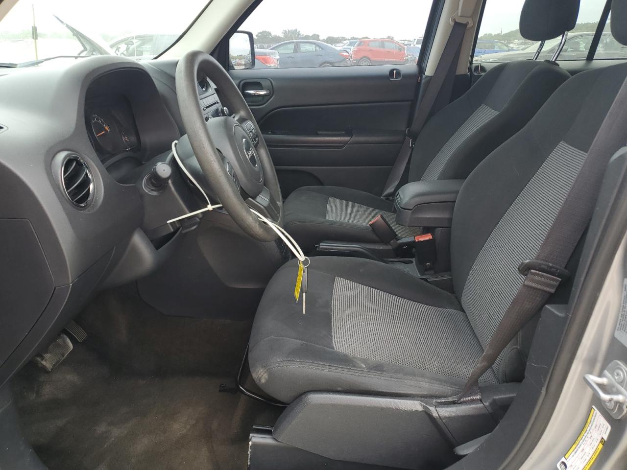 Lot #3303611930 2017 JEEP PATRIOT SP