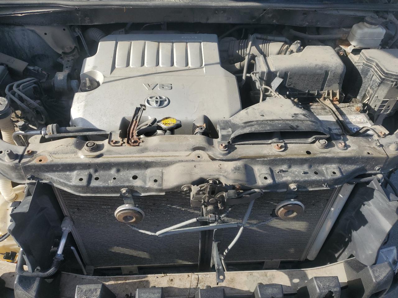 TOYOTA HIGHLANDER BASE