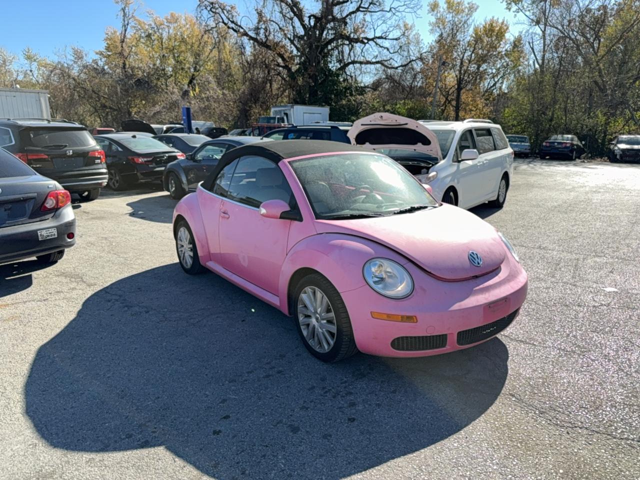 Lot #3285830910 2008 VOLKSWAGEN NEW BEETLE