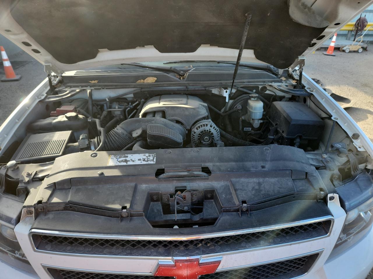 CHEVROLET TAHOE K1500 LT