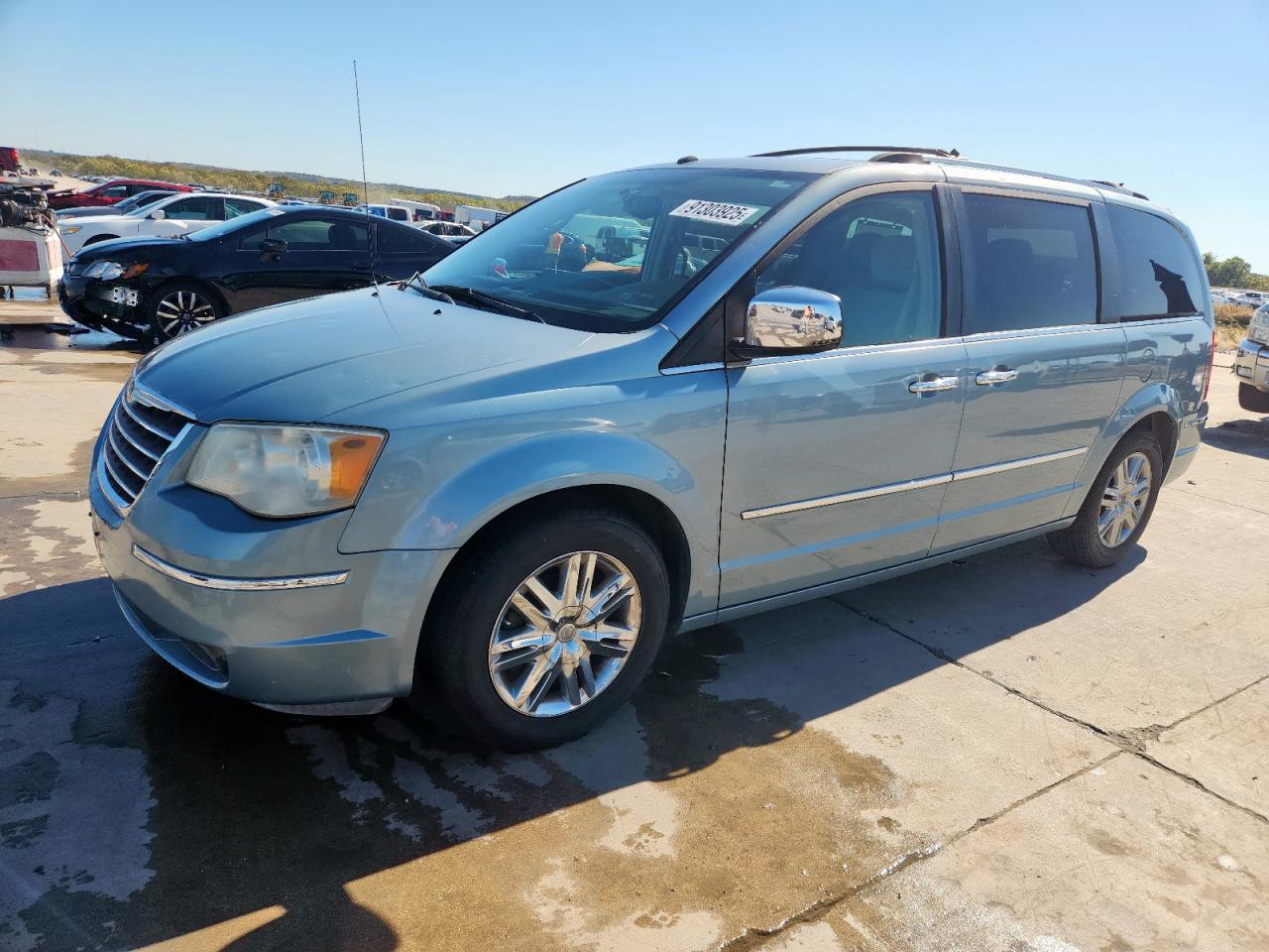 Lot #3280431145 2008 CHRYSLER TOWN & COU