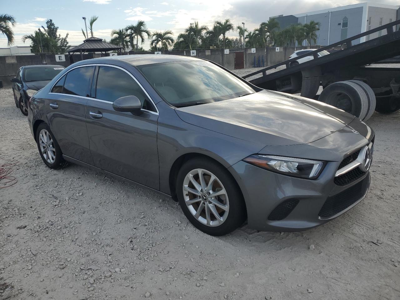 MERCEDES-BENZ A-CLASS 220