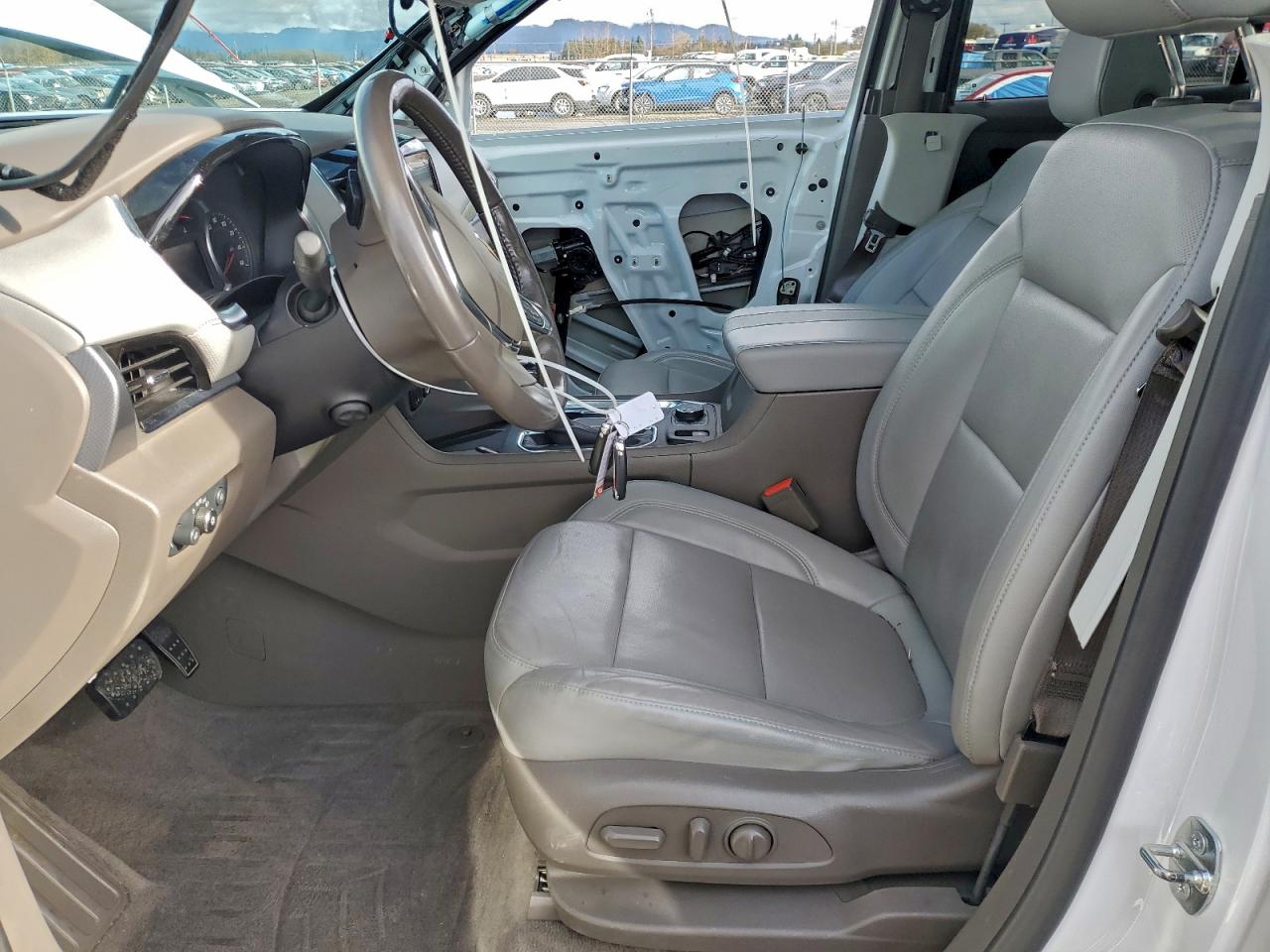 CHEVROLET TRAVERSE PREMIER