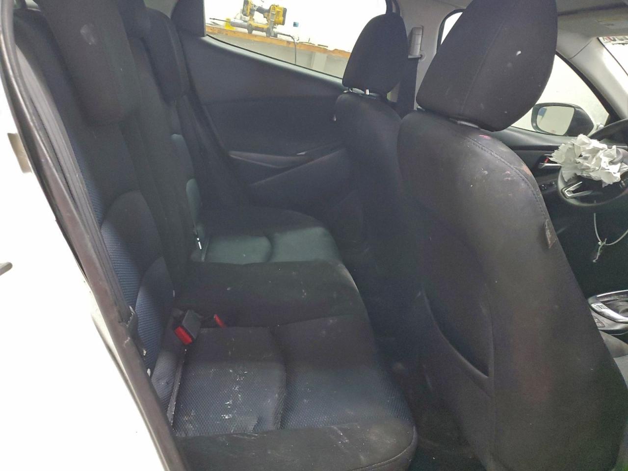 Lot #3317083980 2019 TOYOTA YARIS L