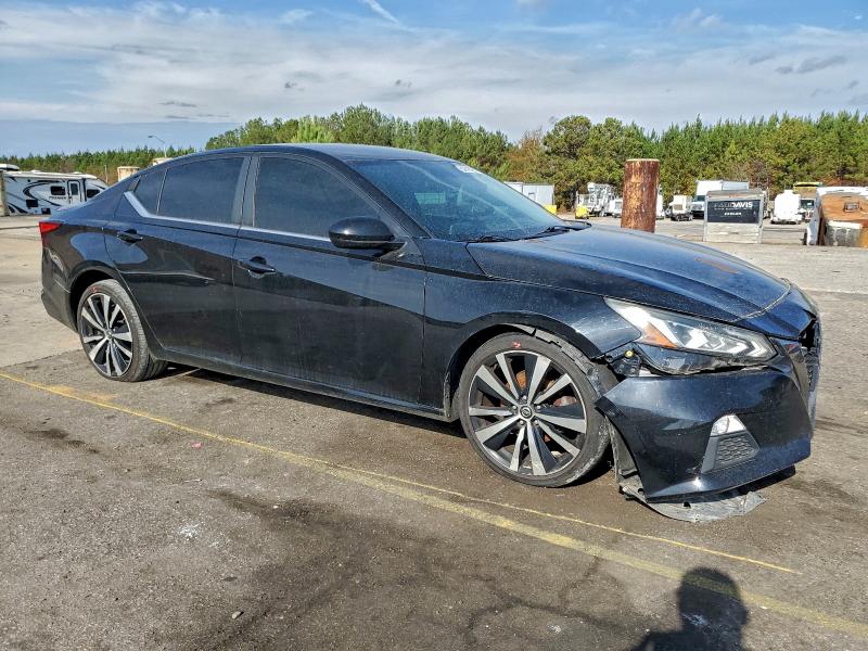 2019 NISSAN ALTIMA SR #3302818918