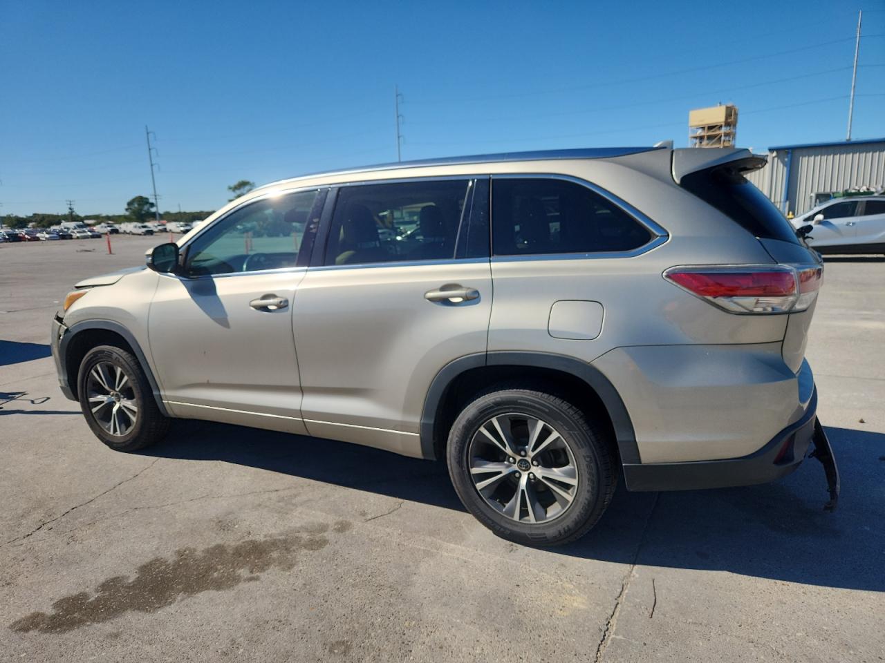 TOYOTA HIGHLANDER XLE