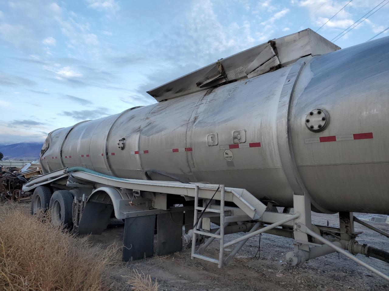 Lot #3297319385 2015 PAUL UNKNOWN