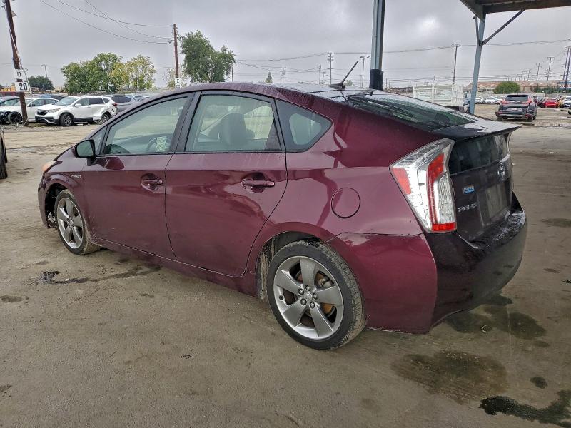 2013 TOYOTA PRIUS #3304815554