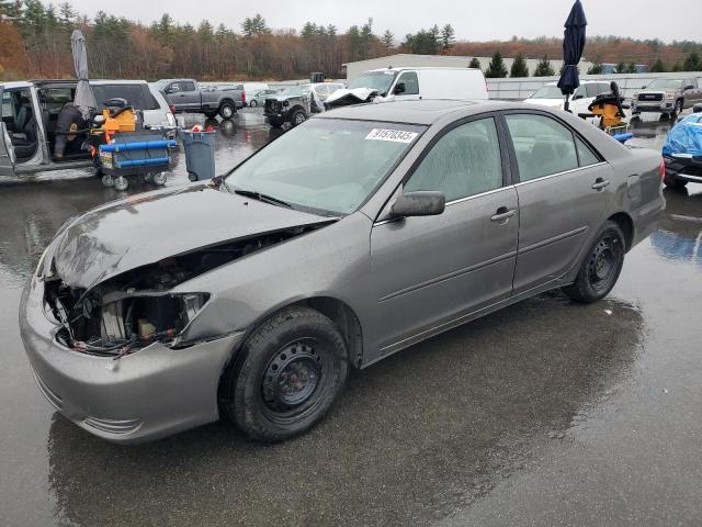Global Auto Auctions: 2004 TOYOTA CAMRY LE