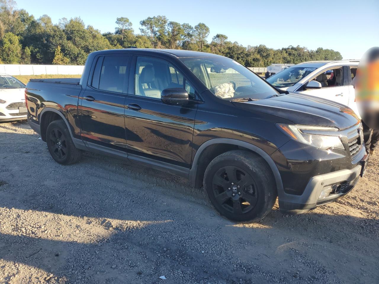 HONDA RIDGELINE BLACK EDITION