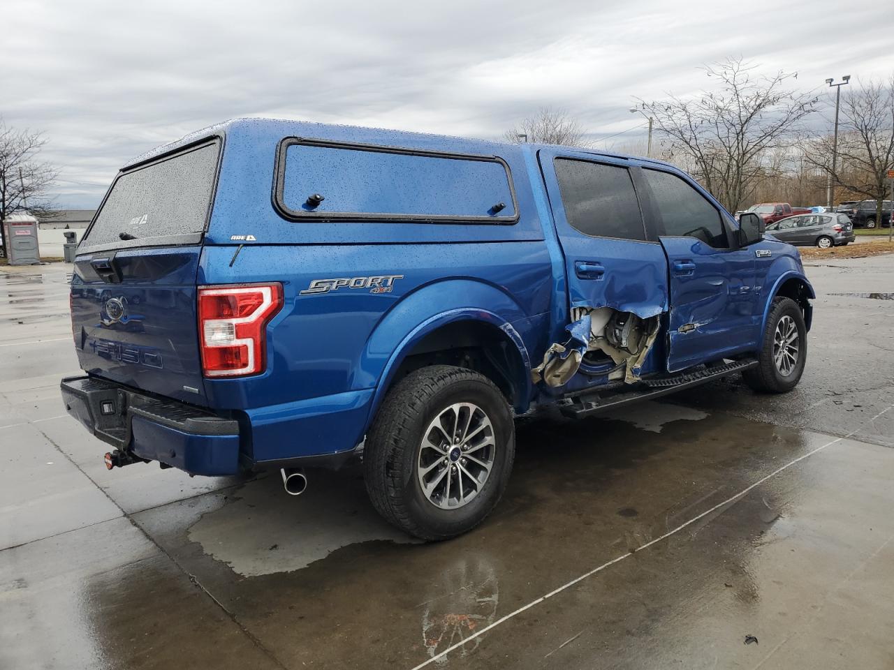 FORD F-150 SUPERCREW