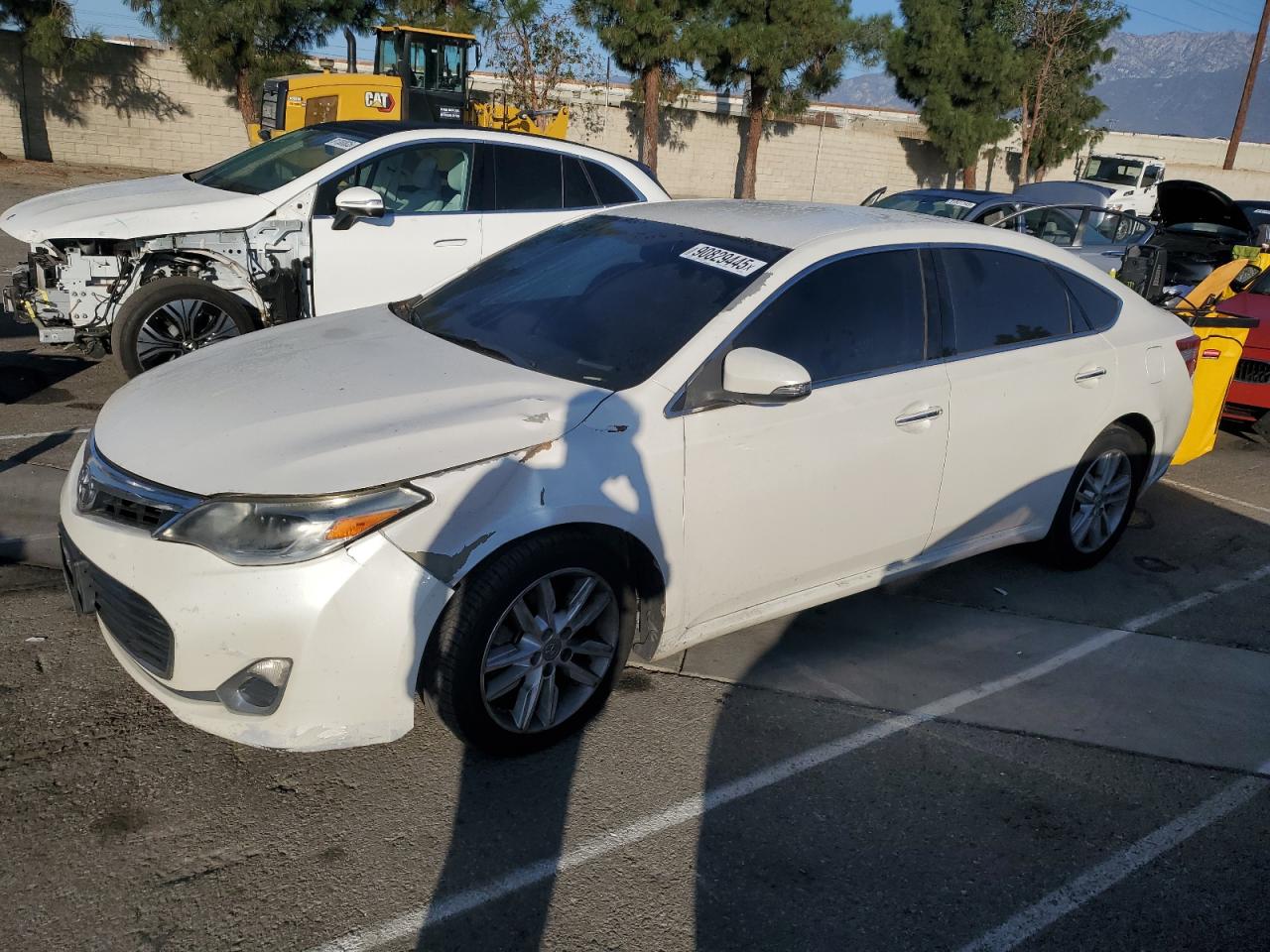 TOYOTA AVALON XLE