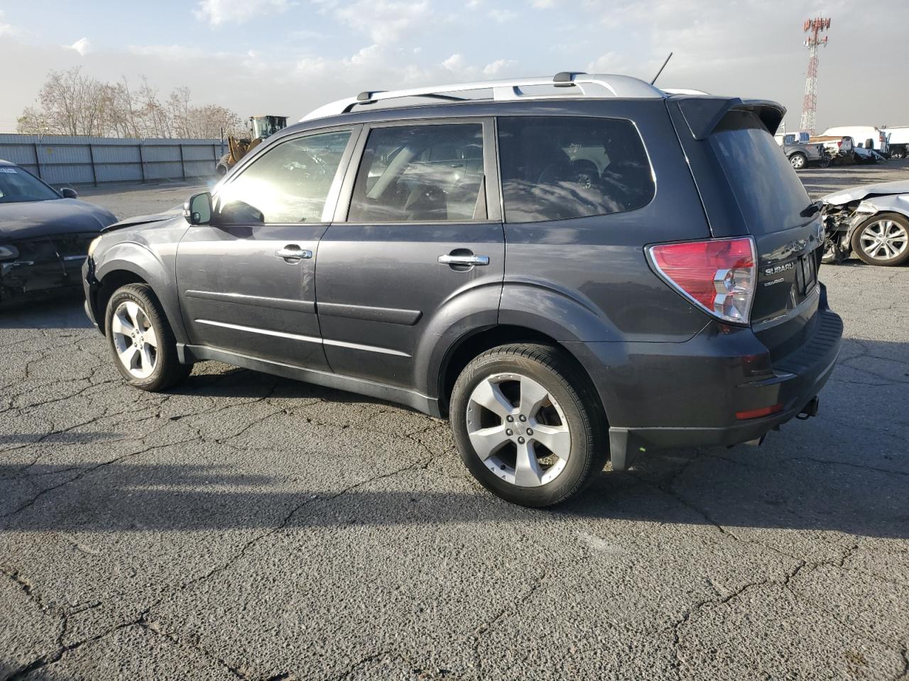 SUBARU FORESTER TOURING
