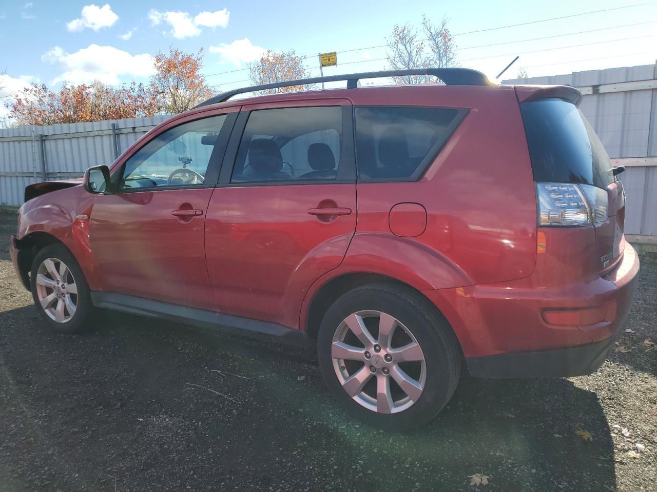 MITSUBISHI OUTLANDER ES