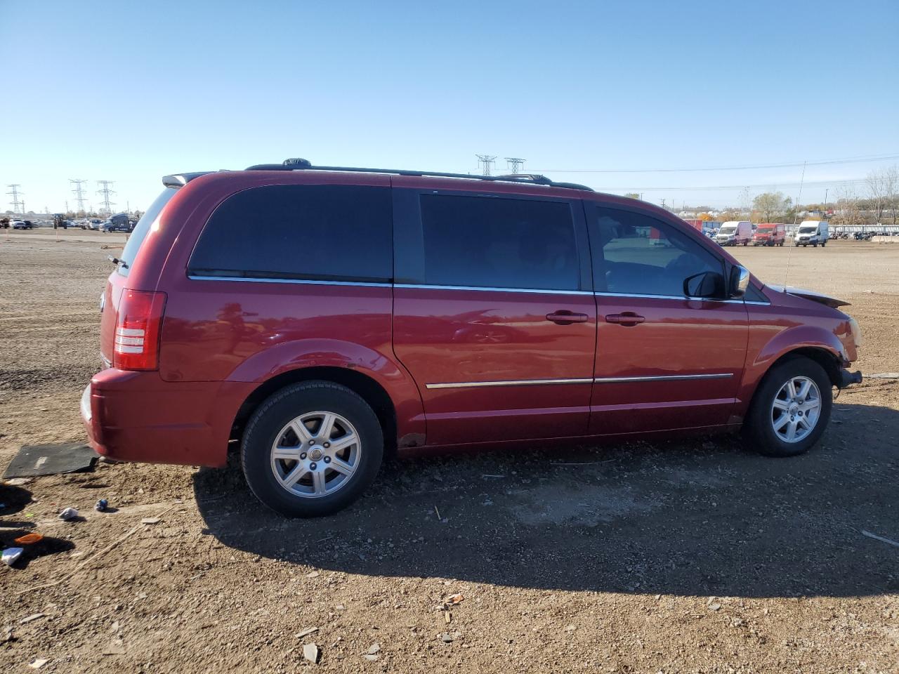 CHRYSLER TOWN & COUNTRY TOURING PLUS