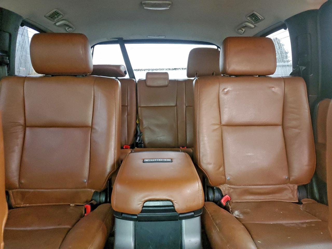 TOYOTA SEQUOIA PLATINUM
