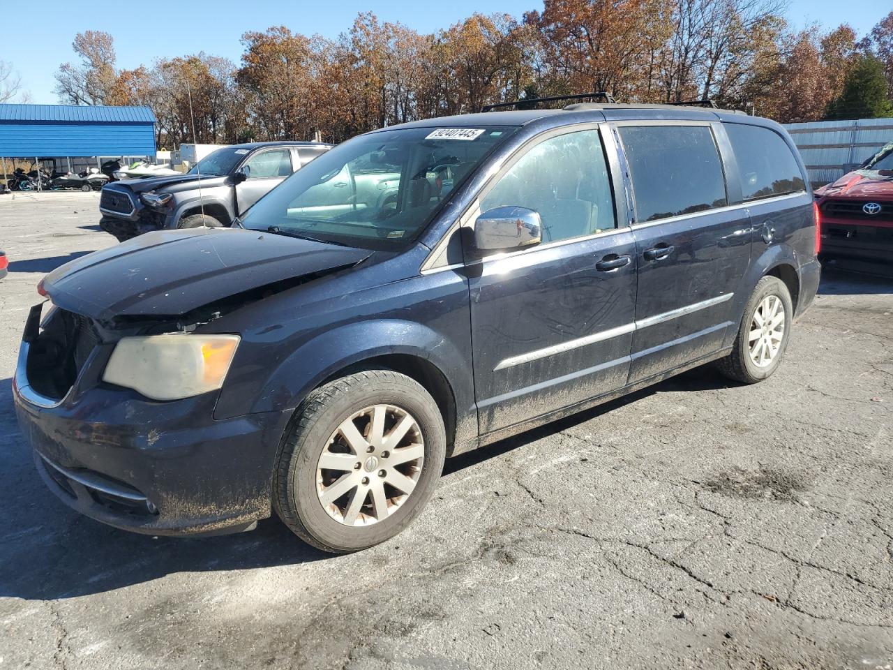 CHRYSLER TOWN & COUNTRY TOURING L