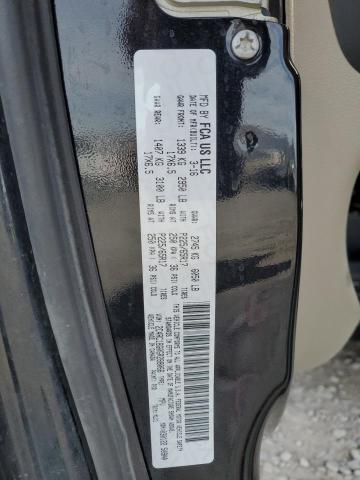 2016 CHRYSLER TOWN & COU - 2C4RC1BG0GR288066